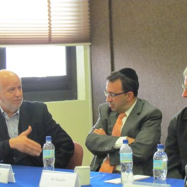 Desayuno organizado por Amigos de la Universidad Hebraica para mesa directiva Comunidad Maguen David