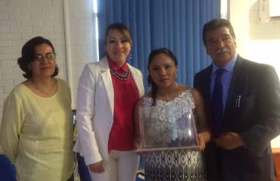 Ceremonia de reconocimiento de REMIX primera generación a participantes de la Secundaria General «Las Américas» Querétaro