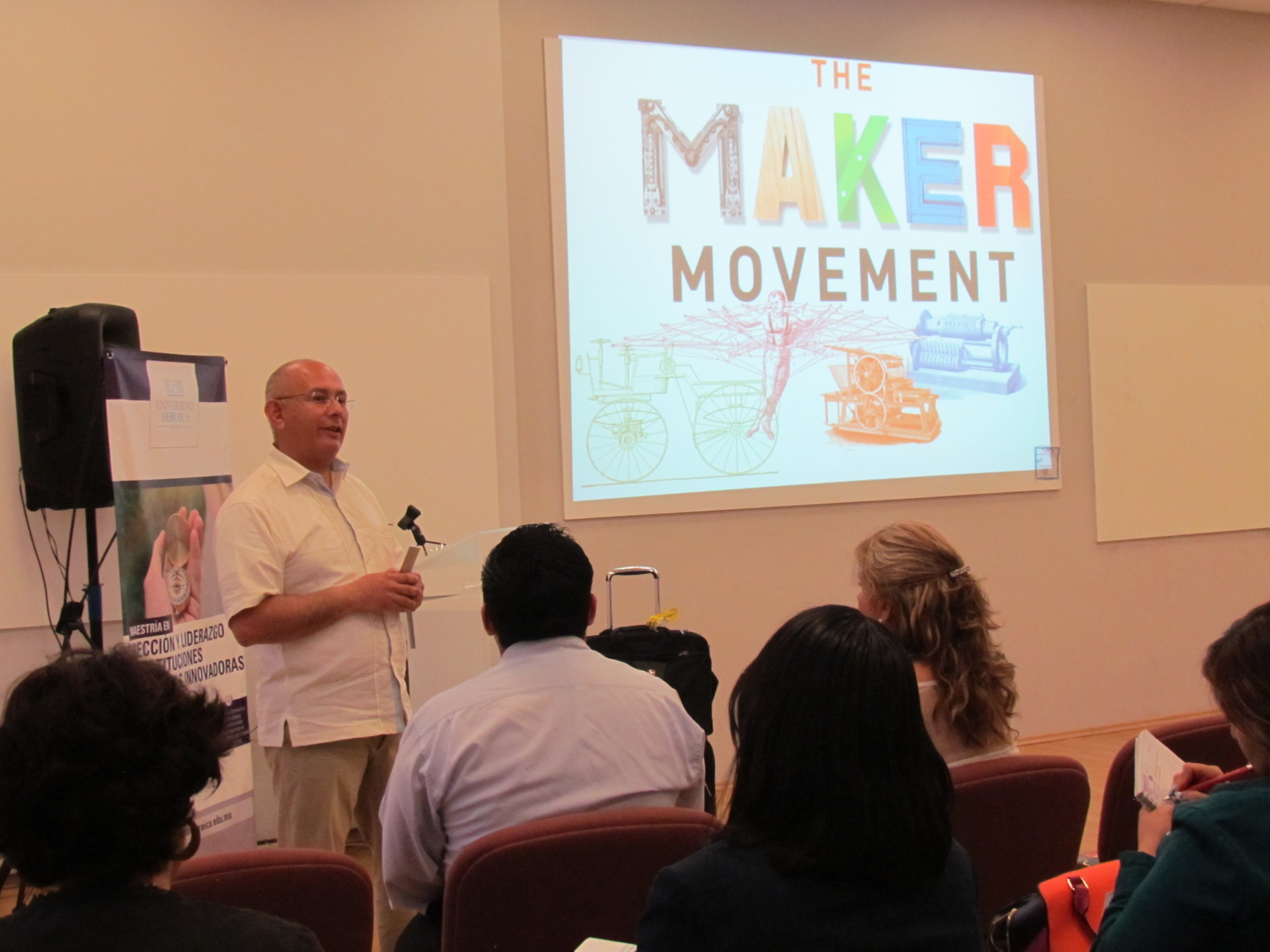 Para transformar la educación: los Maker Spaces y el liderazgo académico