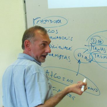 Hacia un judaísmo postdenominacional: conferencia de Andy Faur