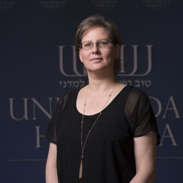 Entrevista a la Mtra. Dafna Saslavsky, Directora de Educación Judía y Hebreo de la UH