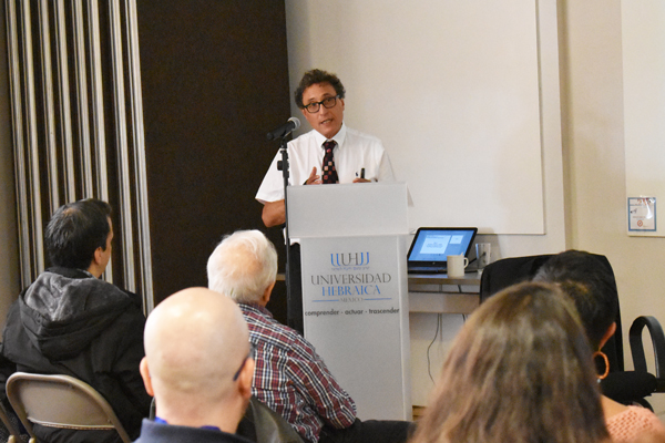 El Dr. Roitman impartió en la UH el seminario “La literatura judía intertestamentaria: una introducción”