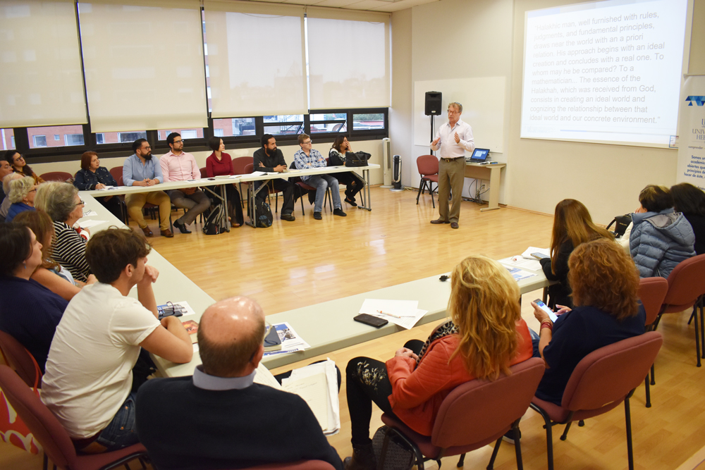 El Departamento de Estudios Judaicos de la UH ofrece conferencias relacionadas con los próximos cursos que aperturará