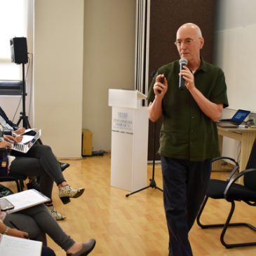 Daniel Mintie del Feeling Good Institute, visitó la UH para hablar sobre la agenda paradójica como herramienta para motivar al paciente adicto hacia el cambio