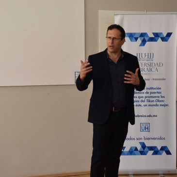 «Las escuelas deben brindar herramientas para que los estudiantes logren tener autoconfianza”
