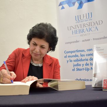 “Decidí escribir sobre el fundador a través de los ojos de su esposa, poner a la mujer en el centro del escenario”: Sara Aharoni