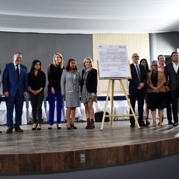 La Universidad Hebraica y el Sistema Municipal DIF Huixquilucan firman convenio para enfrentar juntos la problemática del consumo de sustancias psicoactivas