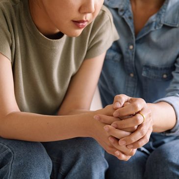 ¿Cómo enfrentar la adicción de tu hijo de manera asertiva?